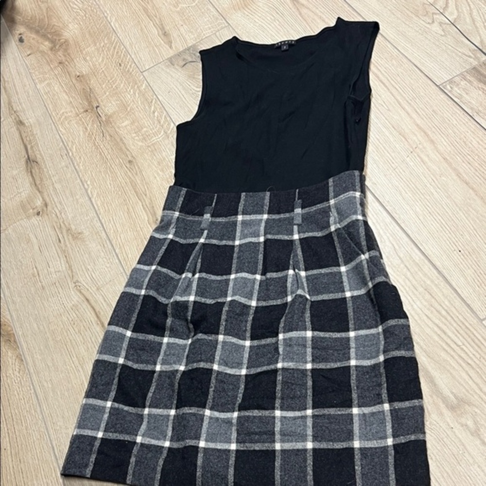 Theory‎ Black and Gray Checkered wool blend Dress